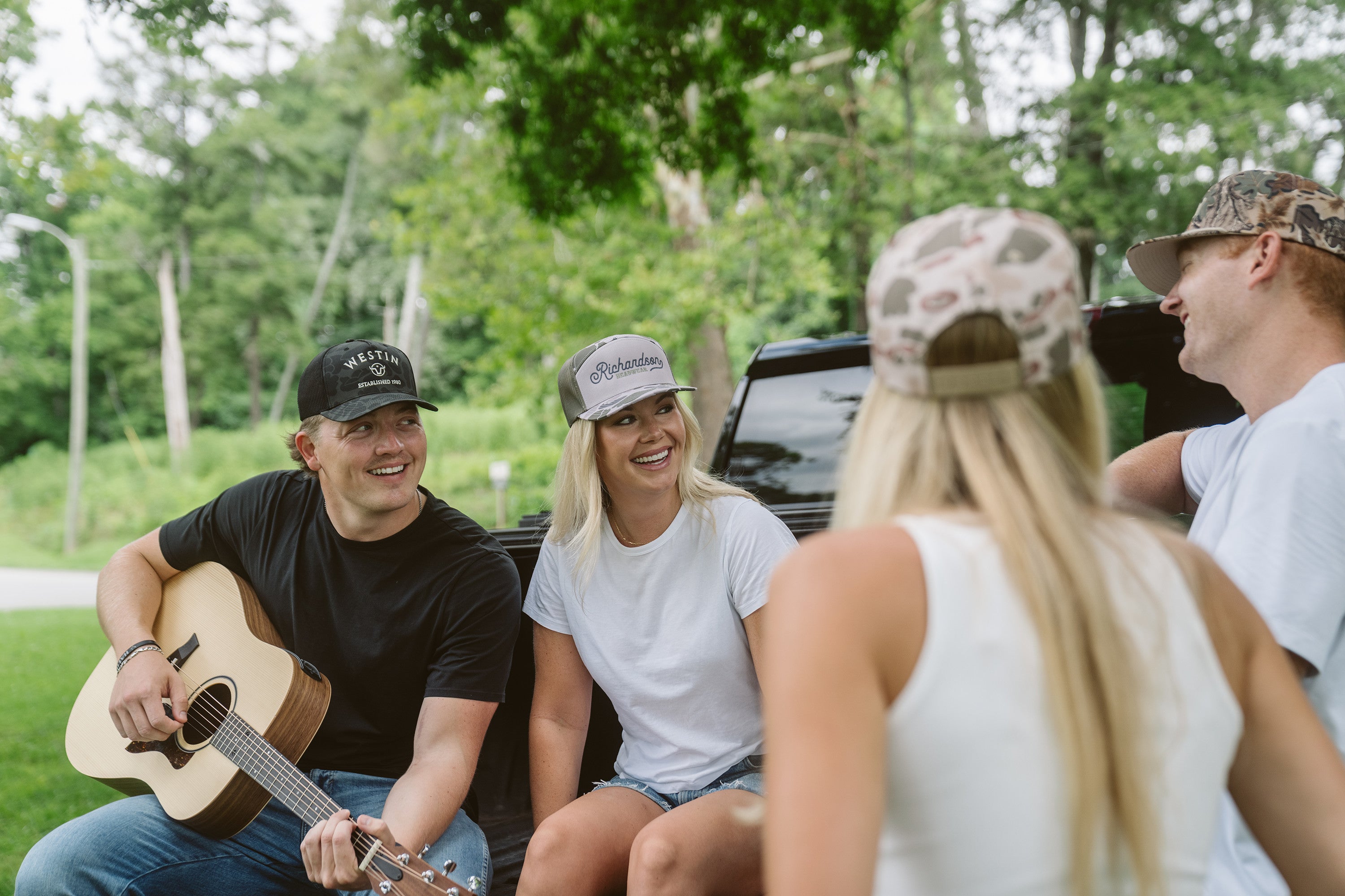 custom logo hats